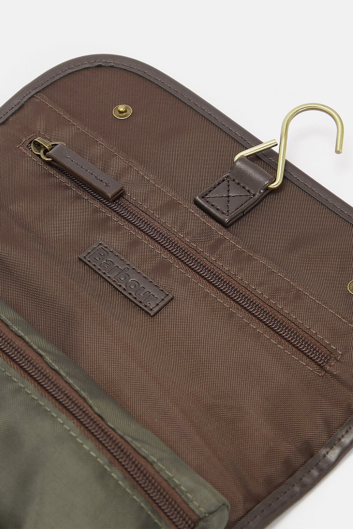 Wax Hanging Washbag