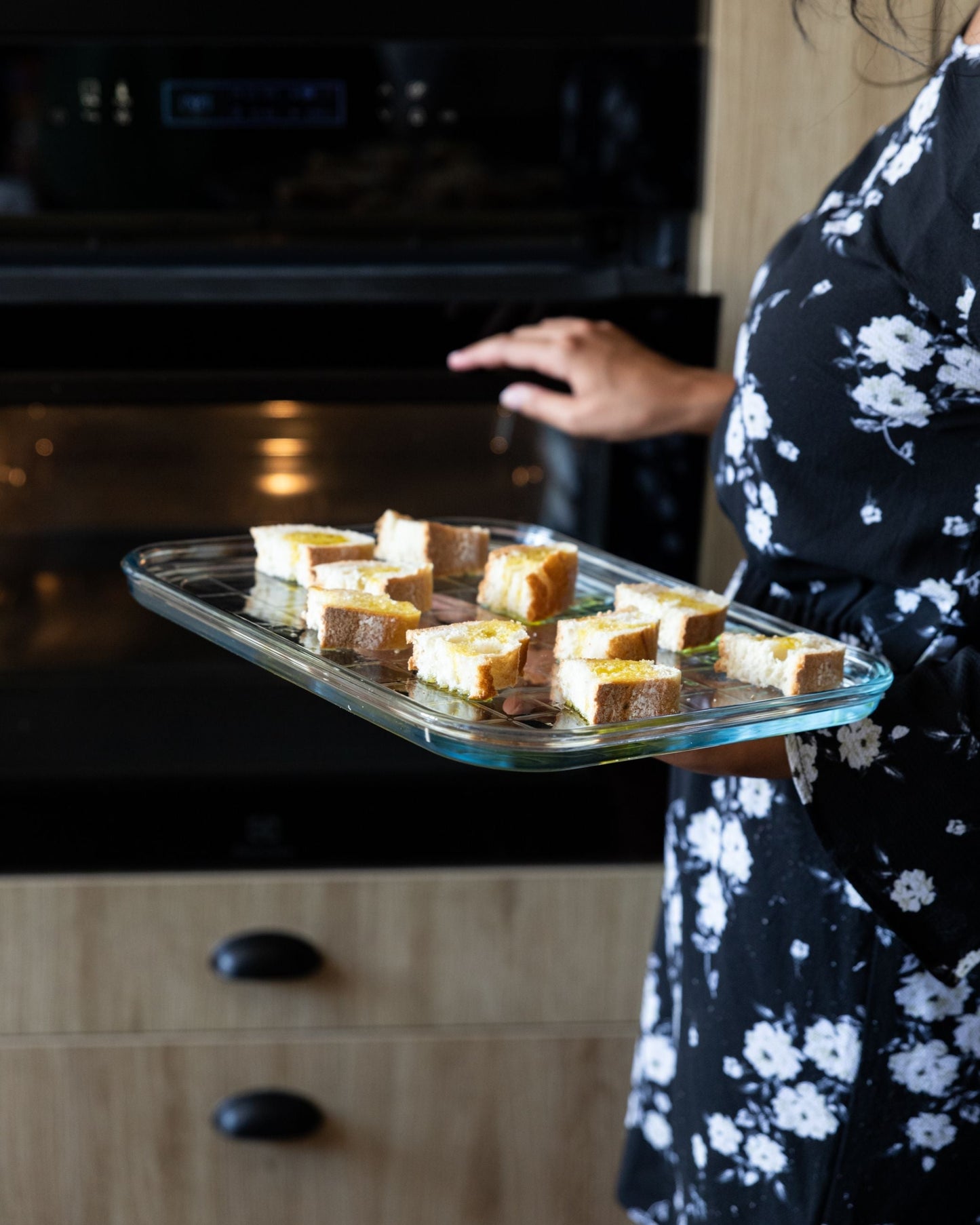 Multi-purpose glass hob